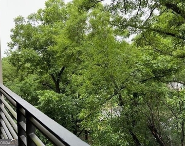 112 Rogers Street - Photo Thumbnail 4