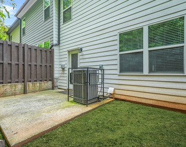 3181 Meadowstone Lane Sw - Photo Thumbnail 28
