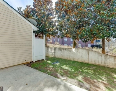 2883 Creek Bottom Court - Photo Thumbnail 31