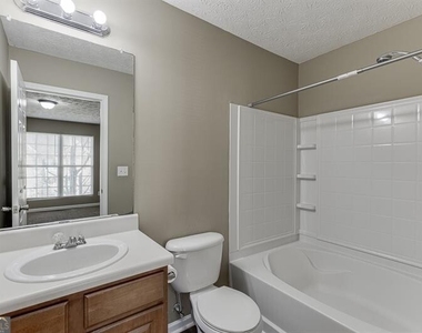 2883 Creek Bottom Court - Photo Thumbnail 29