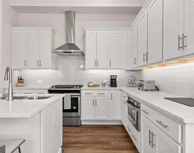 637 Stickley Oak Way - Photo Thumbnail 15