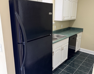 205 A St Charles Place - Photo Thumbnail 1