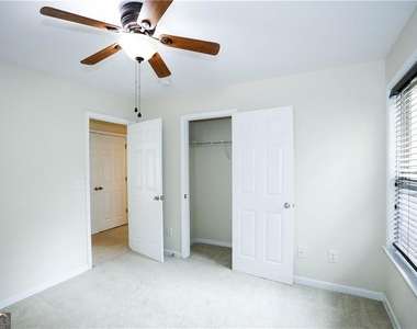 1187 Kendrew Pass - Photo Thumbnail 20