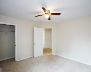 1187 Kendrew Pass - Photo Thumbnail 22