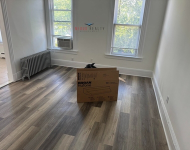 23-62 37th Street - Photo Thumbnail 2