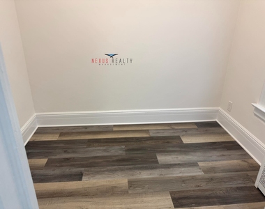 23-62 37th Street - Photo Thumbnail 3