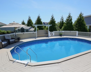 69 Seaview Avenue - Photo Thumbnail 25