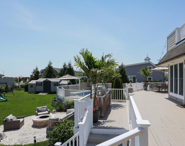 69 Seaview Avenue - Photo Thumbnail 26