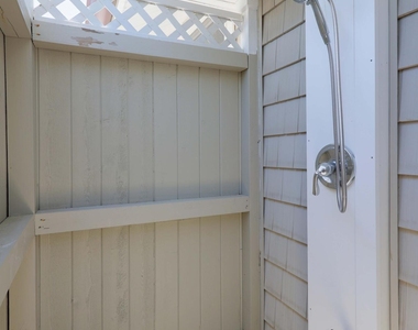 69 Seaview Avenue - Photo Thumbnail 28
