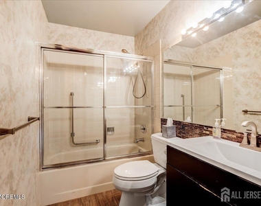 38 Rutland Lane - Photo Thumbnail 12