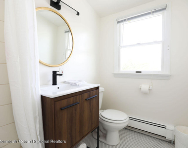 487 West Street - Photo Thumbnail 16