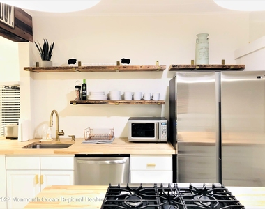 487 West Street - Photo Thumbnail 11