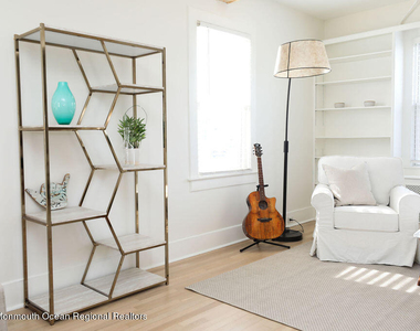 487 West Street - Photo Thumbnail 7