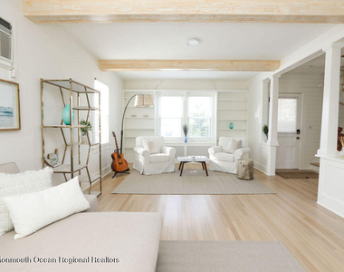 487 West Street - Photo Thumbnail 3