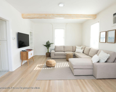 487 West Street - Photo Thumbnail 6