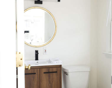487 West Street - Photo Thumbnail 15