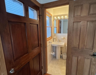 31 Navarra Drive - Photo Thumbnail 17