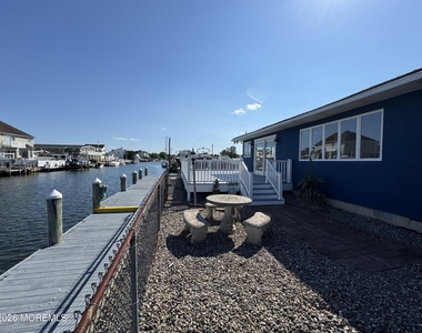 31 Navarra Drive - Photo Thumbnail 29
