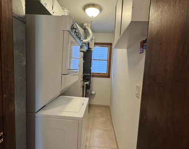 31 Navarra Drive - Photo Thumbnail 12