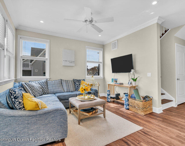 368 1st Avenue - Photo Thumbnail 10