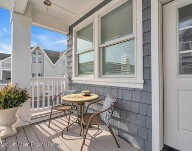 368 1st Avenue - Photo Thumbnail 4