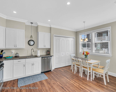 368 1st Avenue - Photo Thumbnail 7