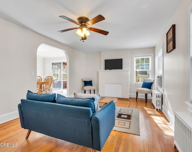 37 Highland Avenue - Photo Thumbnail 8