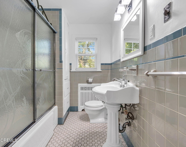 37 Highland Avenue - Photo Thumbnail 27