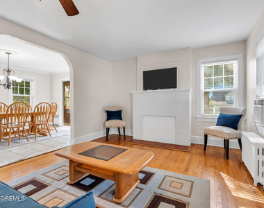 37 Highland Avenue - Photo Thumbnail 11