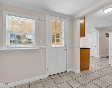 37 Highland Avenue - Photo Thumbnail 22
