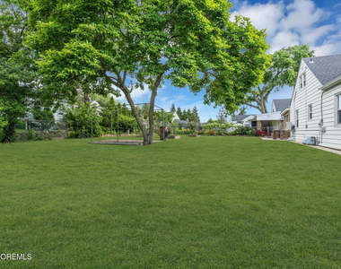 37 Highland Avenue - Photo Thumbnail 50