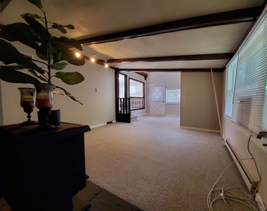 16 Leocadia Court - Photo Thumbnail 5