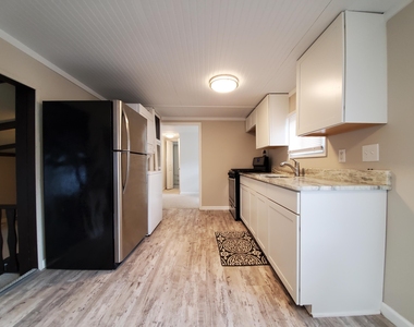 16 Leocadia Court - Photo Thumbnail 8