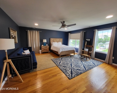 126 Elmwood Avenue - Photo Thumbnail 19