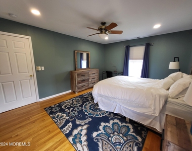 126 Elmwood Avenue - Photo Thumbnail 17