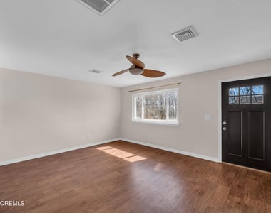3118 Glasgow Avenue - Photo Thumbnail 6