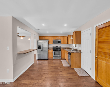 3118 Glasgow Avenue - Photo Thumbnail 11