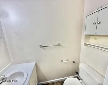 1126 Sawmill Road - Photo Thumbnail 3