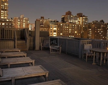 West 96 Street - Photo Thumbnail 9