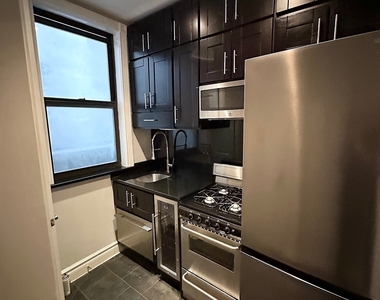East 23rd Street - Photo Thumbnail 2