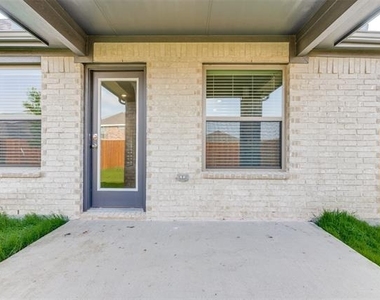 4908 Pebblewood Drive - Photo Thumbnail 23