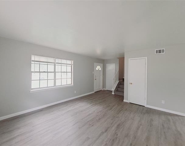 633 Rutgers Drive - Photo Thumbnail 15