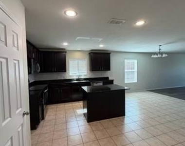 3007 Hickory Ridge - Photo Thumbnail 26
