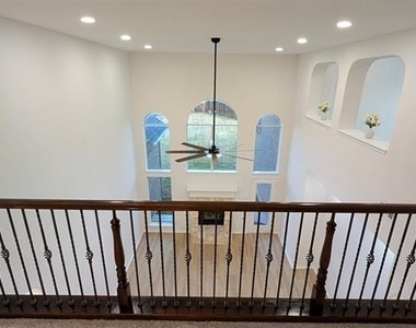 2009 Templegate Drive - Photo Thumbnail 19