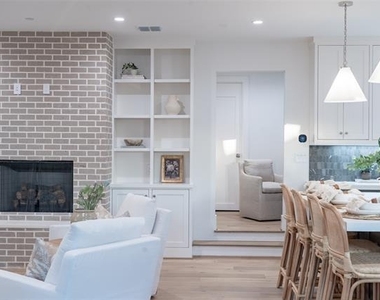 3428 Daniel Avenue - Photo Thumbnail 3