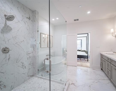 3428 Daniel Avenue - Photo Thumbnail 36