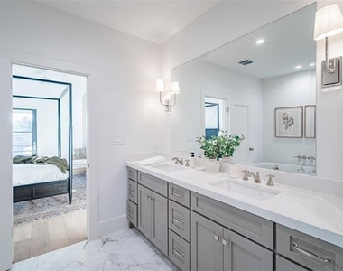 3428 Daniel Avenue - Photo Thumbnail 35