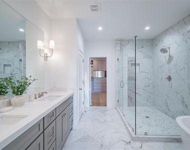 3428 Daniel Avenue - Photo Thumbnail 37
