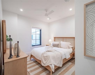 3428 Daniel Avenue - Photo Thumbnail 29