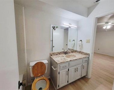 205 Mccarley Place - Photo Thumbnail 17